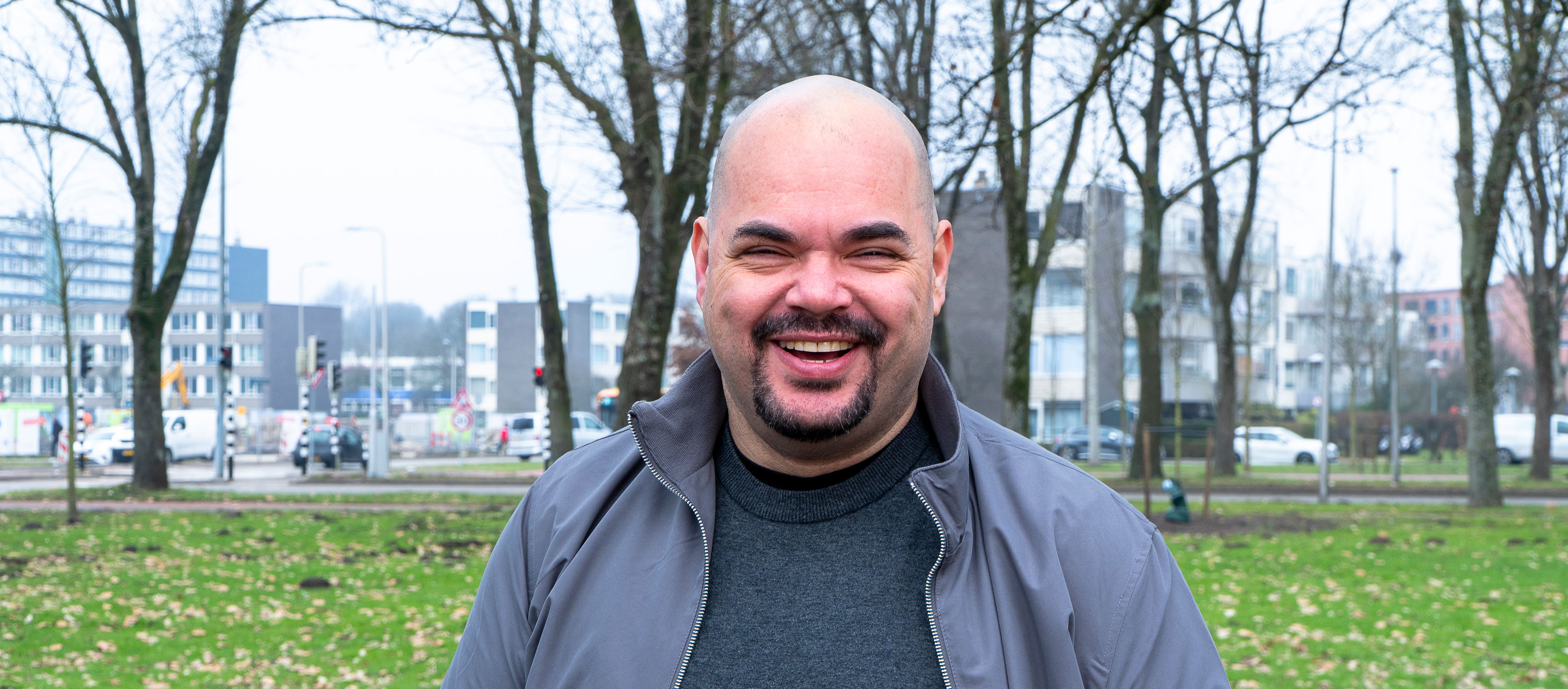 Gezinspanellid Dennis