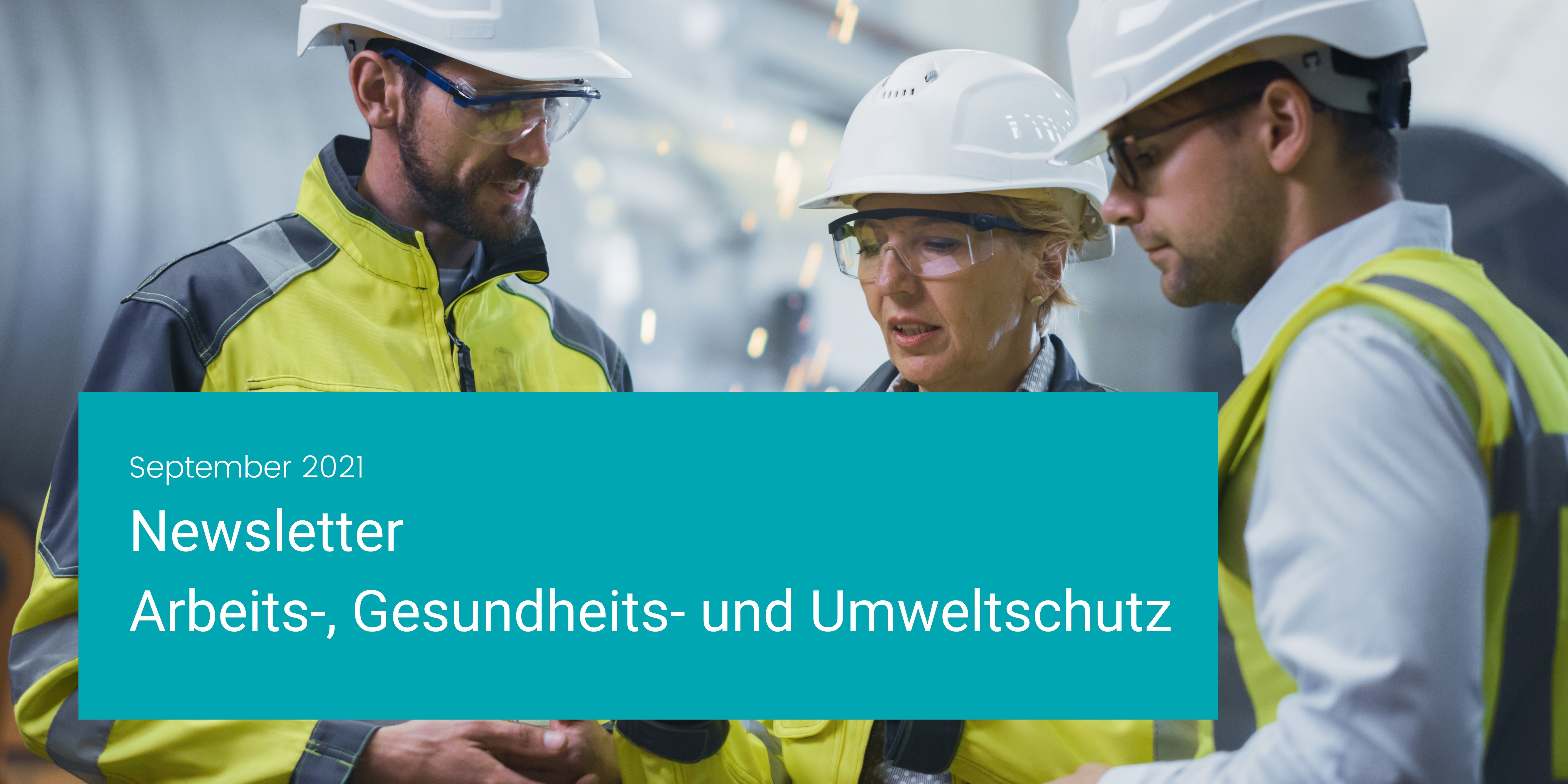 Header image which shows a laboratory and a green box with a headline: April 2021, Gebäudeleittechnik und Industrie 4.0